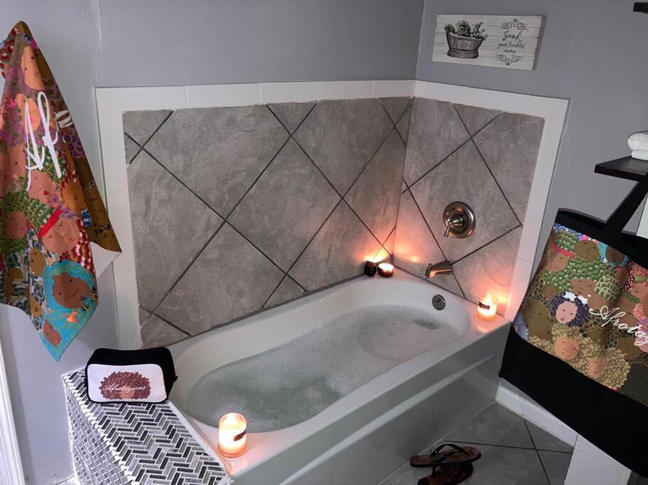 Villa Relaxation On Robinson à Shreveport Extérieur photo